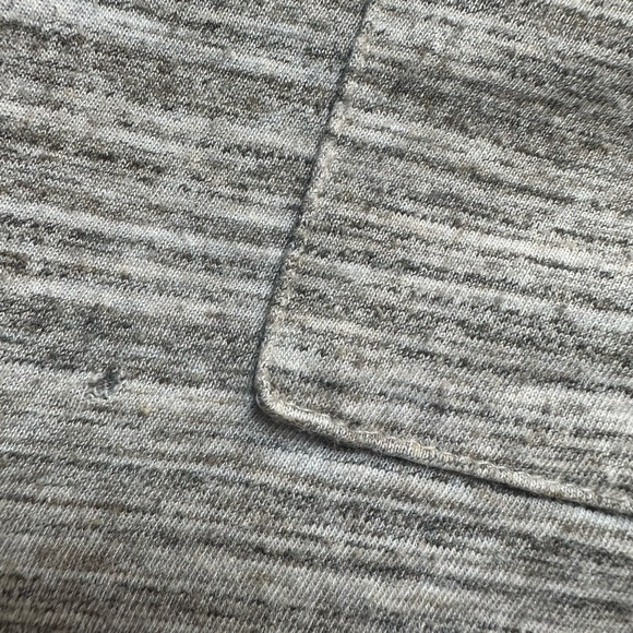 Liz Claiborne 1/2 Sleeve Cuffed Button Down Shirt w/Front Pockets - Picture 4 of 5